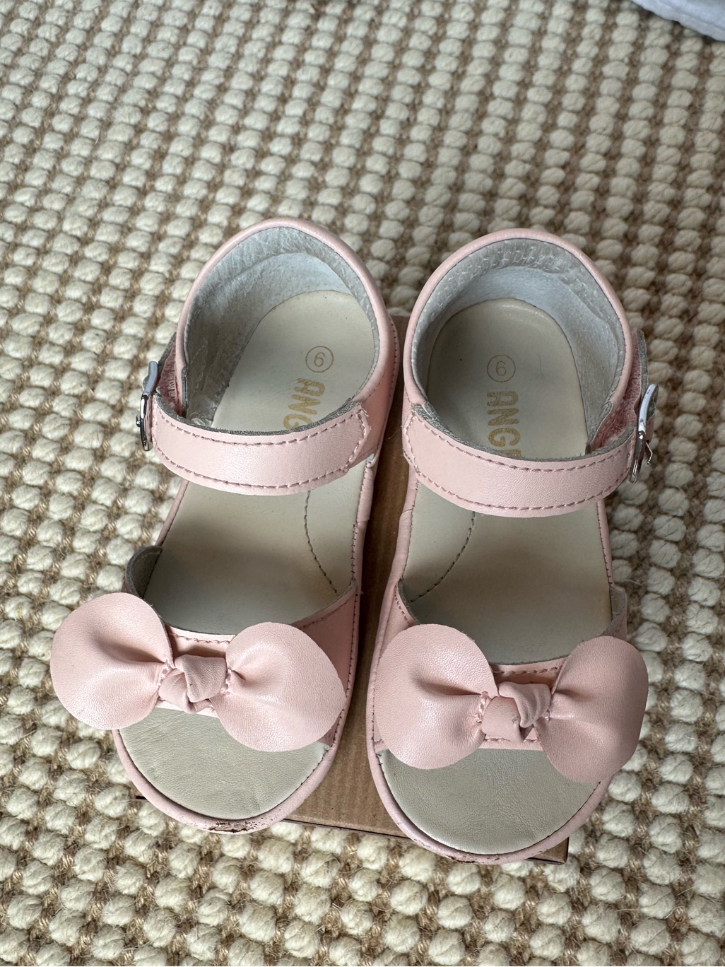 L’amour Jolie Bow Sandal Pink Size 6 (Toddler)